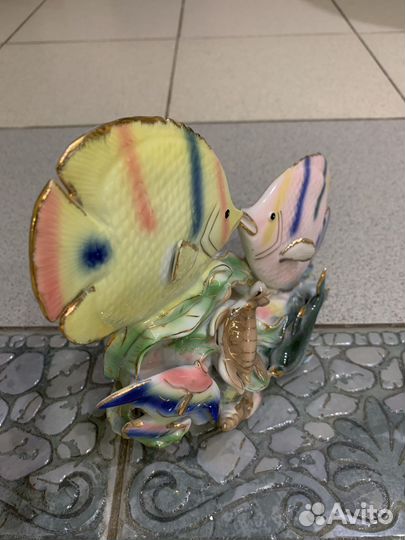 Рыбы декоративный фарфор