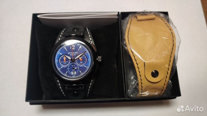 Хронограф Attache Pilot Chrono Blue