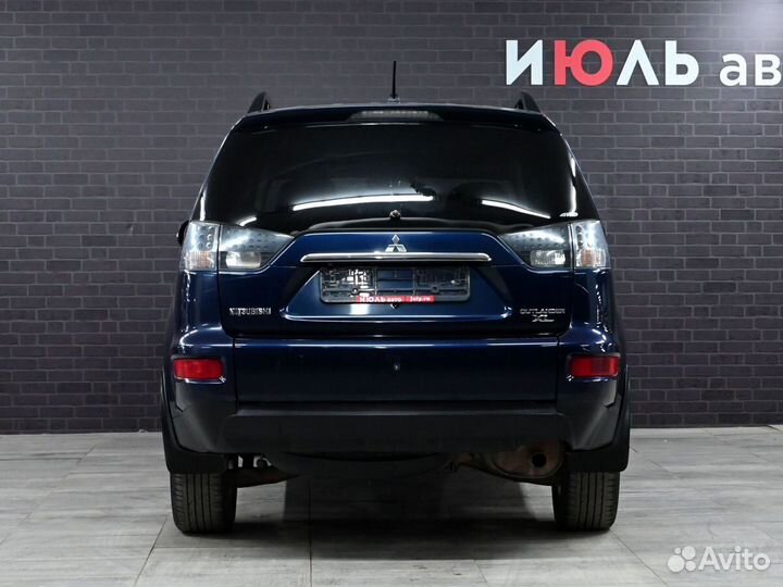 Mitsubishi Outlander 2.4 CVT, 2012, 225 933 км