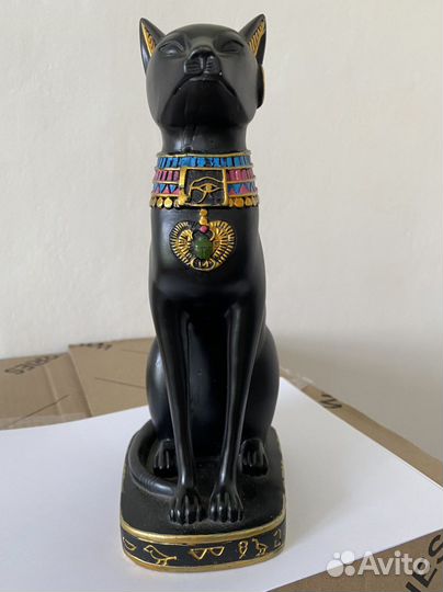Статуэтка кошка