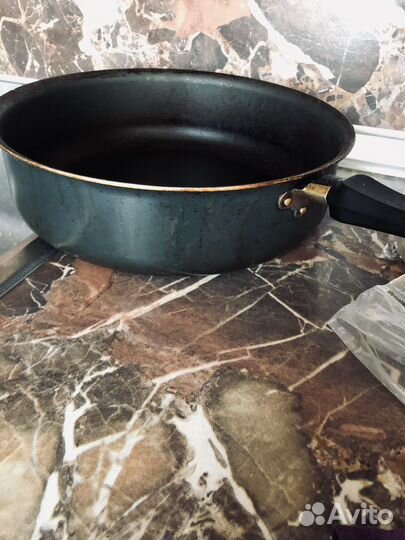 Сковорода б/у