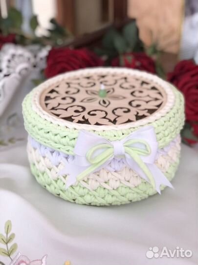 Корзина вязаная