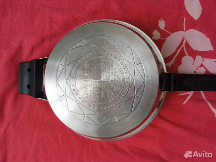 Сковорода из нержавеющей стали с толстым дном