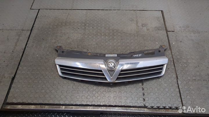 Решетка радиатора Opel Astra H, 2007