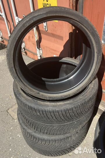 Michelin Pilot Alpin 5 245/35 R20 и 305/30 R21 102V