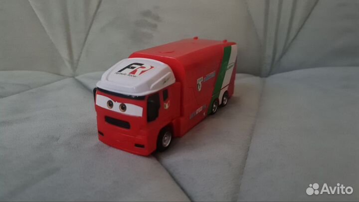 Грузовик тачки mattel с пусковым механизмом