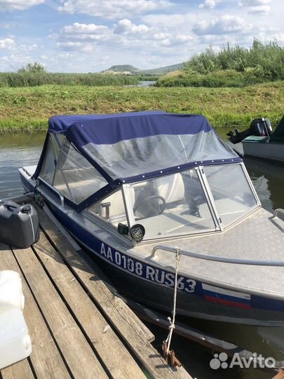Лодка моторная Аллюр43