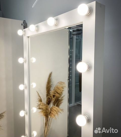 Зеркало с подсветкой