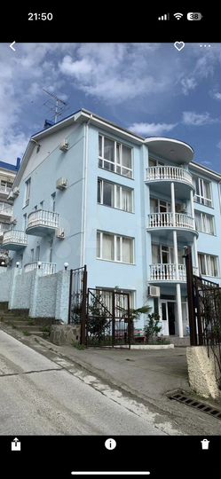 Дом 496 м² на участке 5 сот.