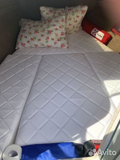 Пошив,перетяжка, сидений салонов в катера и лодки