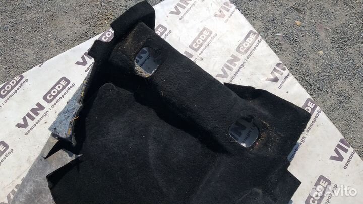 Ковер пола пассажирский Ford Kuga 1