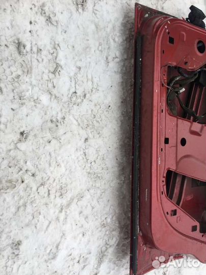 Дверь перед/право на Renault Megane II