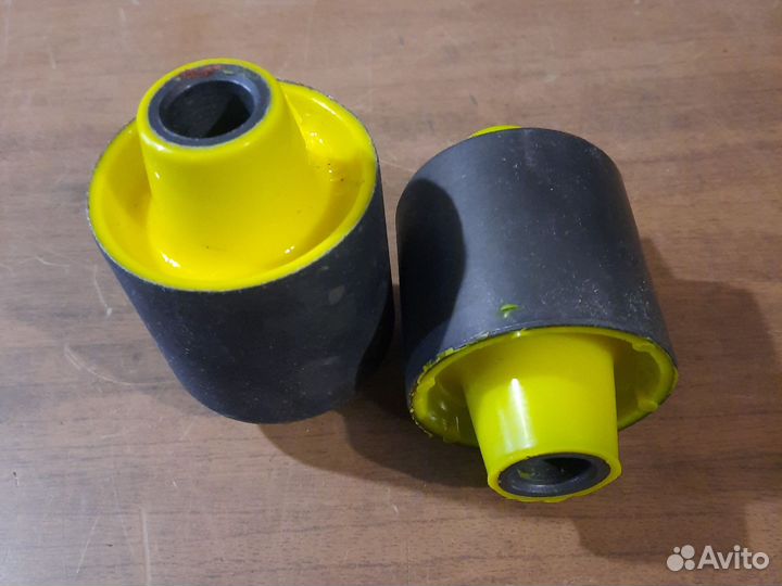 Сайлентблок заднего прод. рычага Range Rover P38