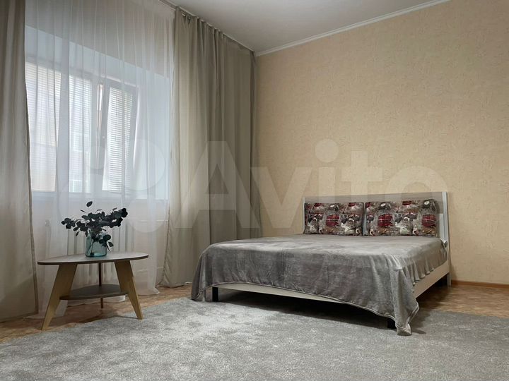 1-к. квартира, 50 м², 8/12 эт.