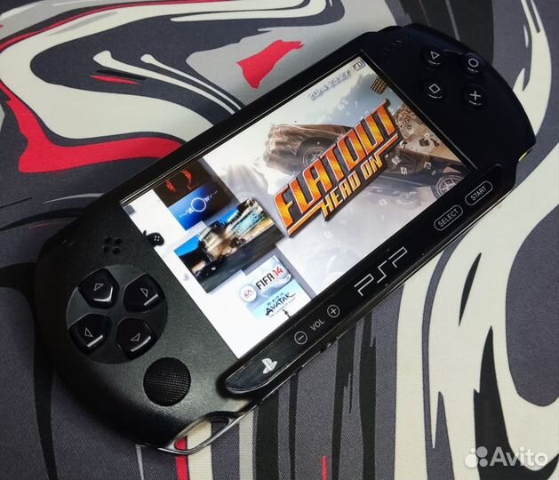 Sony PlayStation PSP e1008/8Gb/Прошита/Игры