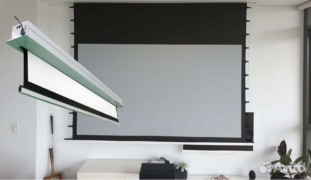 Экран встраиваемый в потолок с системой натяжения