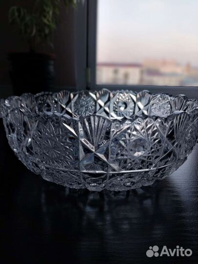 Большая хрустальная ваза для фруктов
