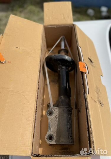 Амортизатор toyota carina ED