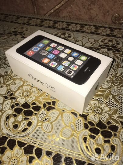 Коробка от iPhone 5s