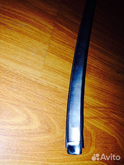 Молдинг лобового, авангард Мерседес 208