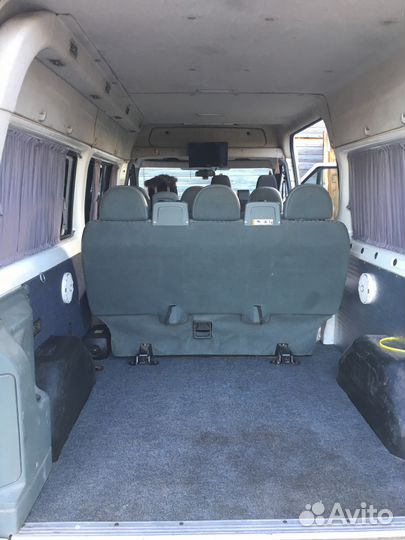 Пассажирские и грузовые перевозки на Ford transit