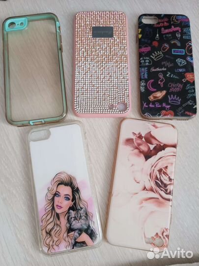 Продам чехлы и защитное стекло на айфон 7