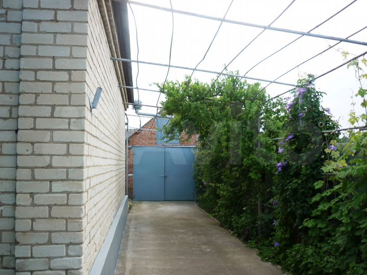 Дом 130 м² на участке 8 сот.