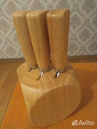 Набор ножей для резки сыра