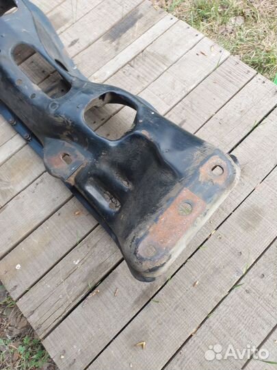 Подрамник передний Subaru Forester SF