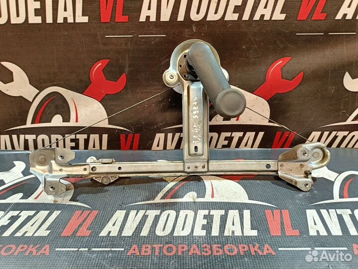 Стеклоподъемник задний Opel Astra H