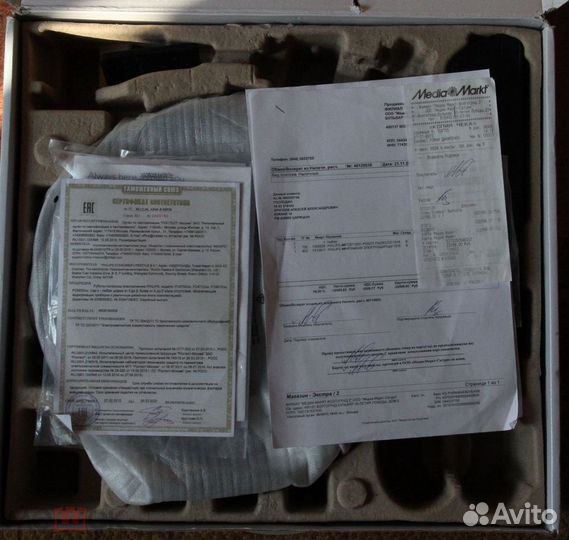 Робот-пылесос Philips FC8710