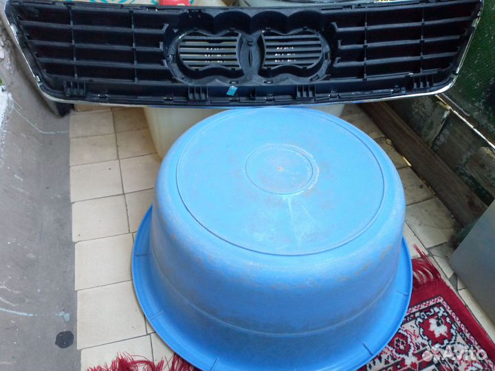 Решетка радиатора на Ауди а6 с5 дорест