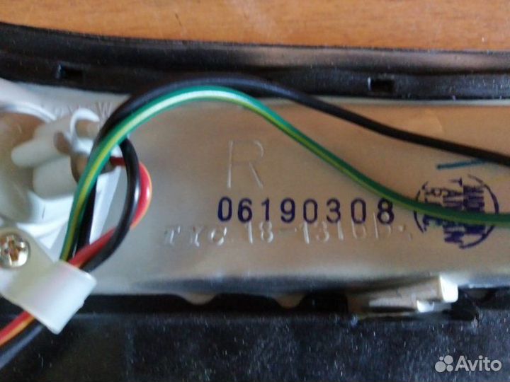 Указатель поворота передний правый Honda Accord