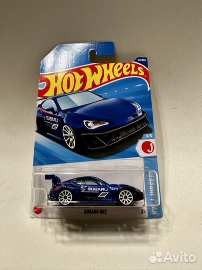 Hot Wheels 2025 Subaru и Jaguar MK1