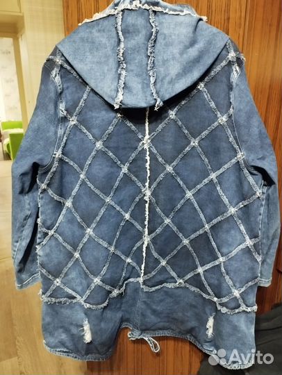 Джинсовая куртка