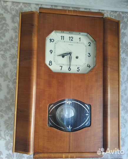 Часы настенные с боем