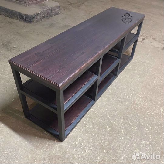 Тумба из массива под телевизор