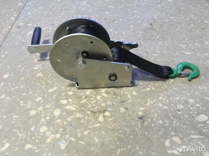 Лебедка к легковому прицепу