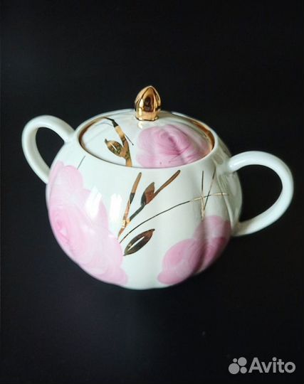 Предметы из сервиза 