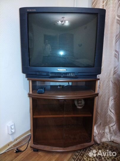 Тумба под телевизор