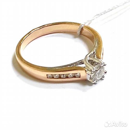 Золотое кольцо с бриллиантом 16,5р