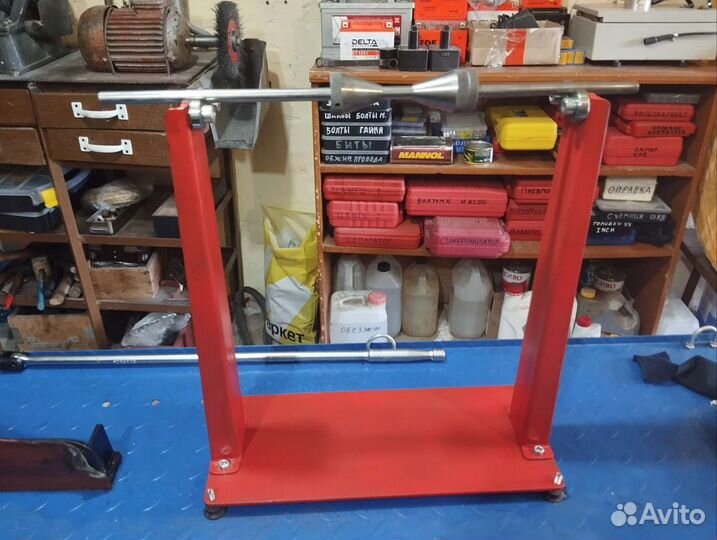 Стенд/станок для балансировки мотоколес