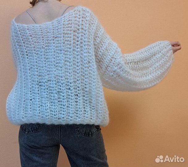 Свитер из мохера женский