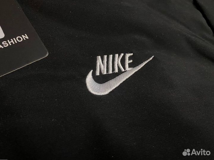 Куртка Nike черная длинная