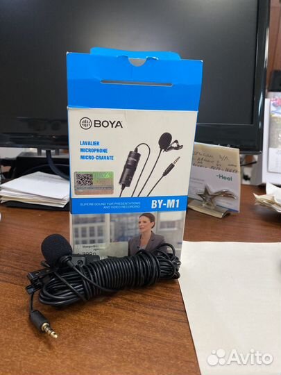 Петличный микрафон boya