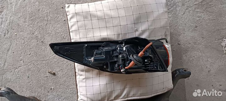 Фонарь задний правый Mazda сx5 KF. Оригинал