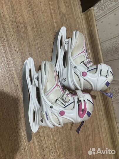 Коньки ледовые детские размер 30-33