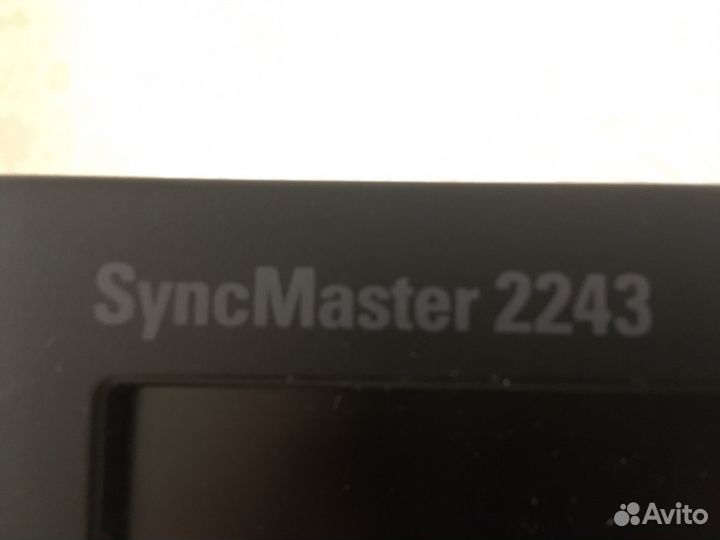 Монитор Samsung 2243