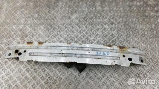 Усилитель бампера передний (кронштейн) jaguar XF (X250) (87K08G901)