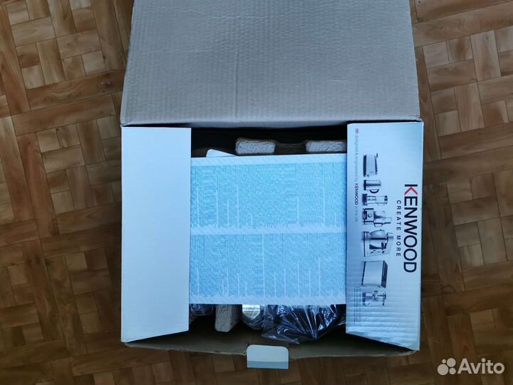 Мясорубка Kenwood Pro 1500